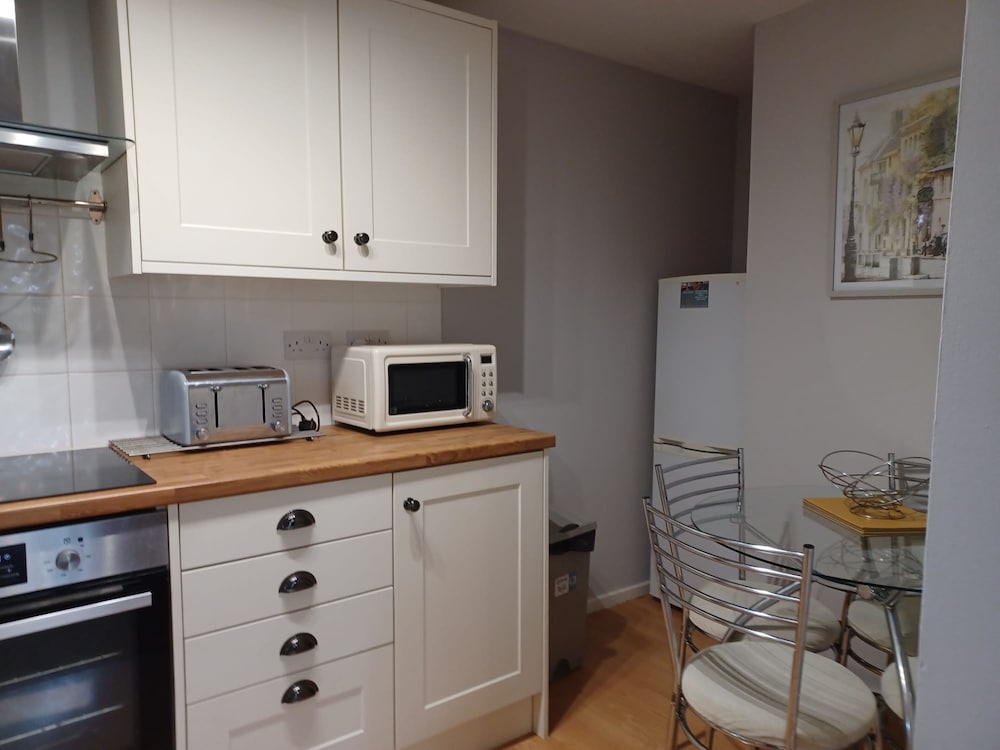 Фото White Door Malt-Huku Kwetu