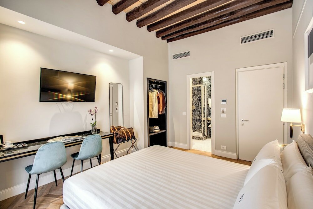 Фото Babuino Palace Suites