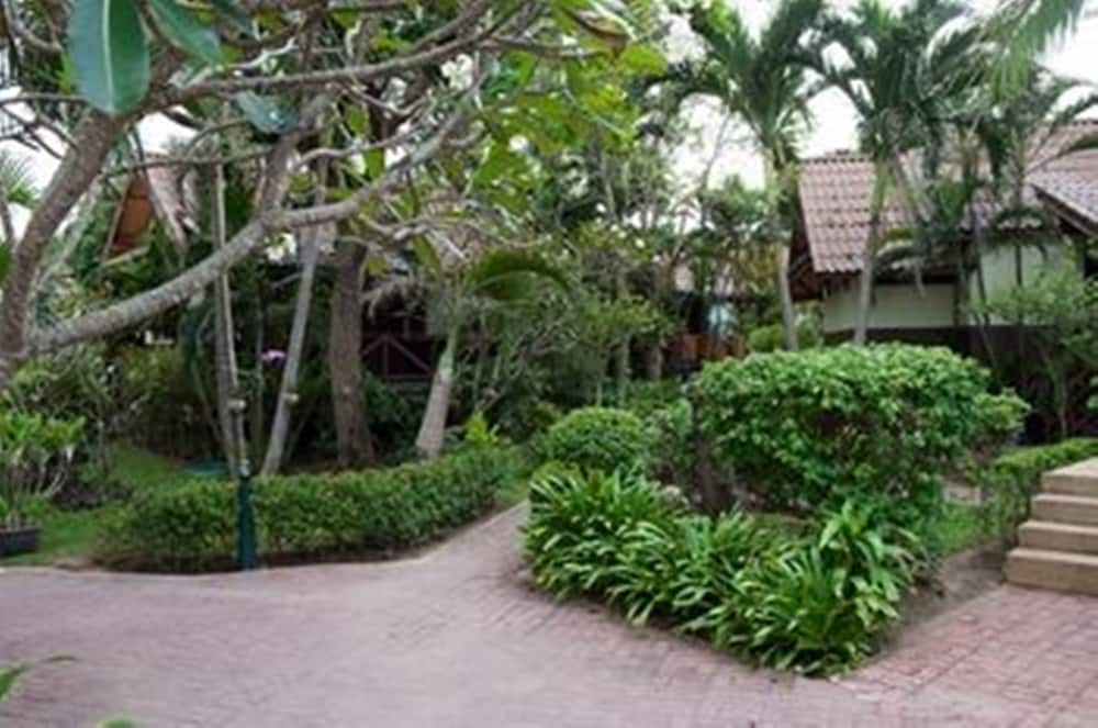 Фото Pinnacle Samui Resort