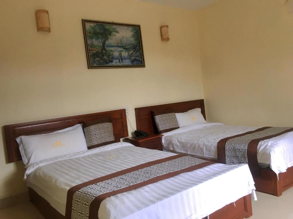 Фото Song Hong View Hotel