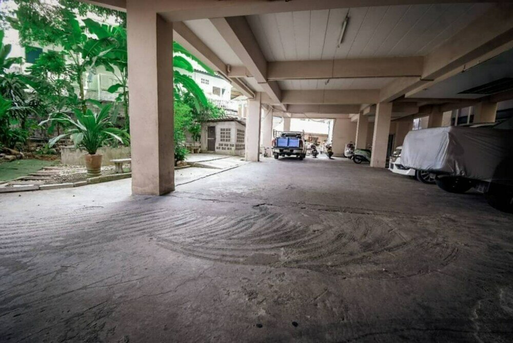 Фото Oyo 75398 The Wanna Pattaya