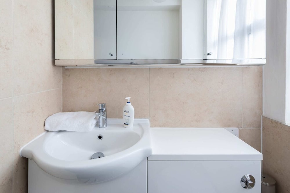 Фото Smart 2 Bed Apartment near Oxford Street & Hyde Park