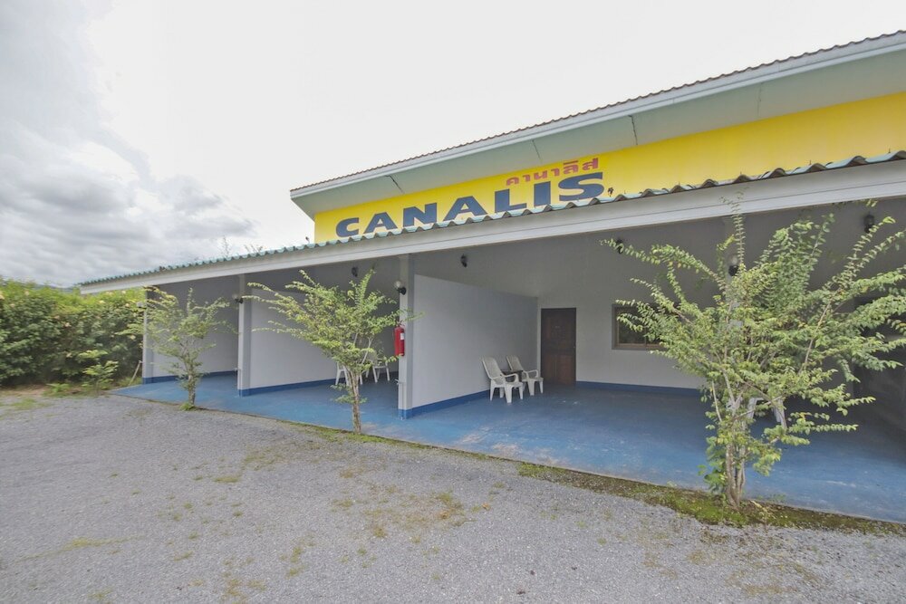 Фото Oyo 75310 Canalis Resort