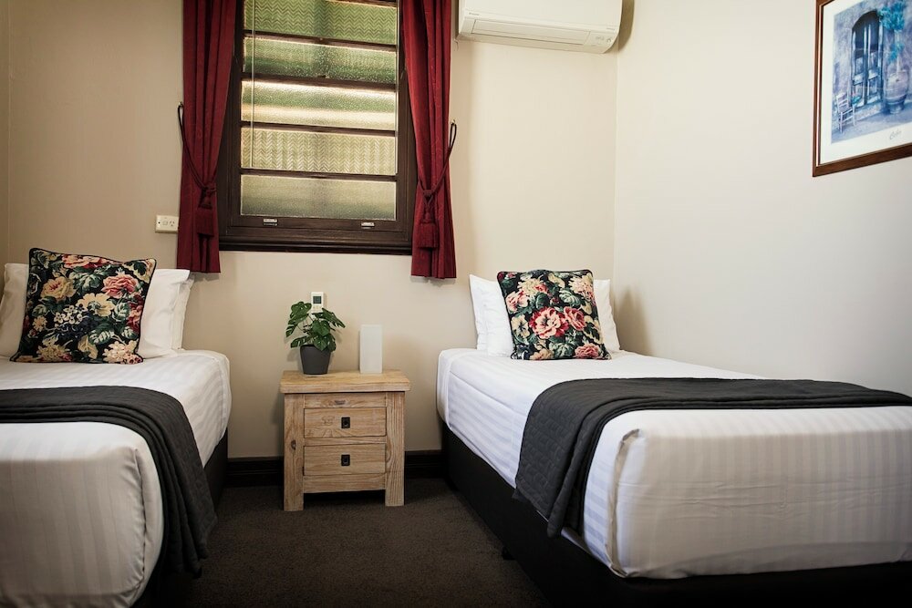 Фото Esk Grand Hotel