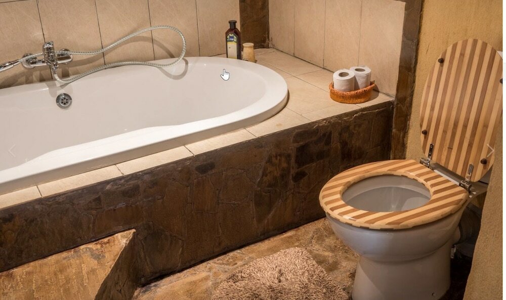 Фото Rhino Watch safari Lodge