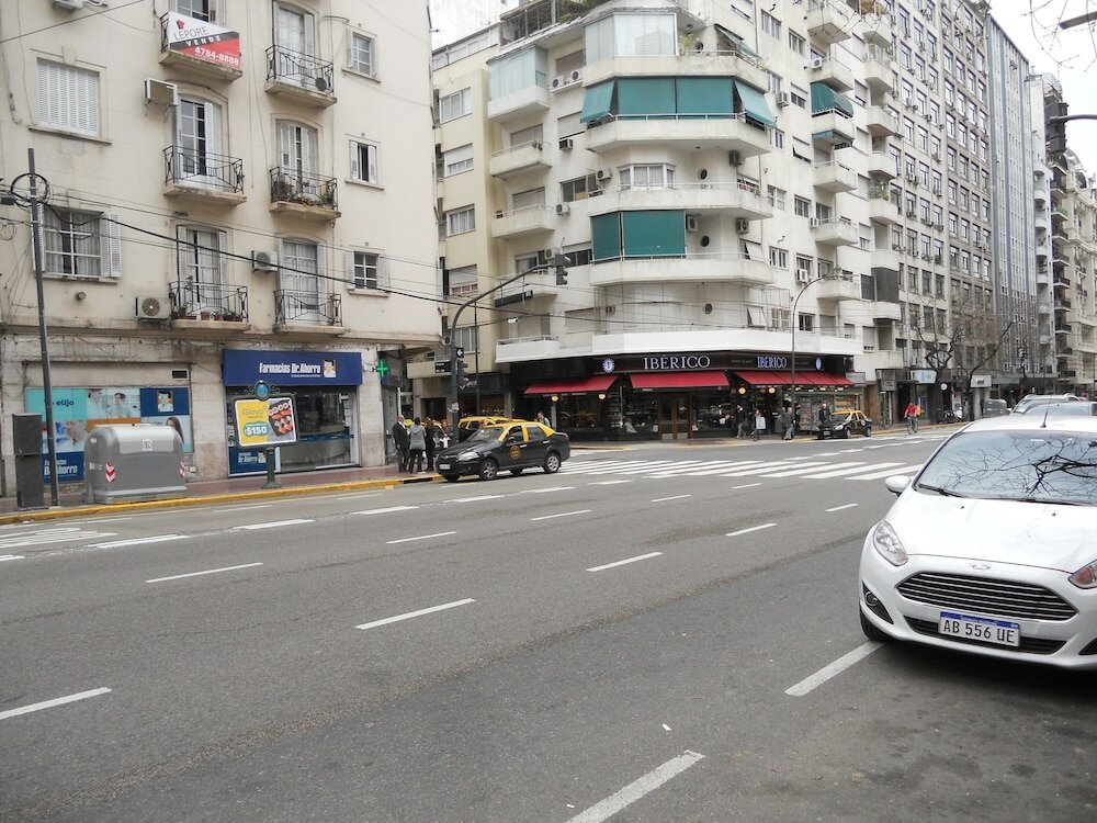 Фото AV. Córdoba 2 Dormitorios