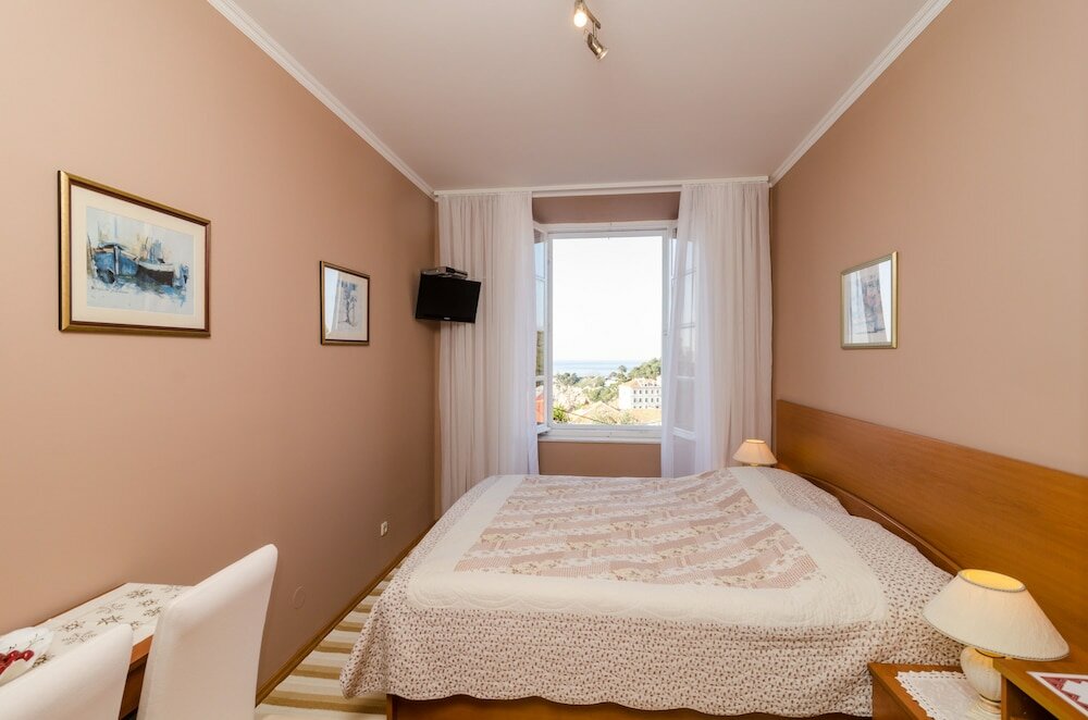 Фото Rooms Lydia - Adults Only