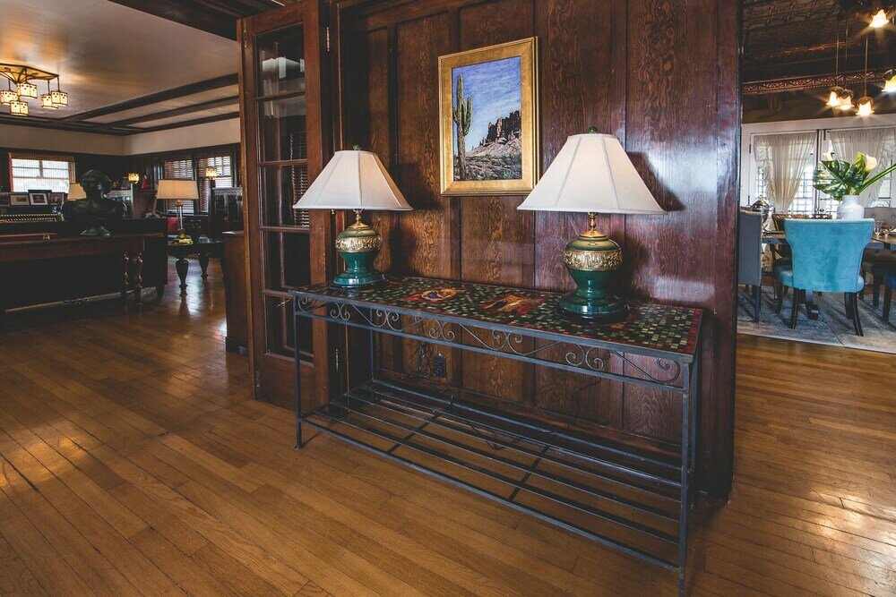 Фото Greenway Manor