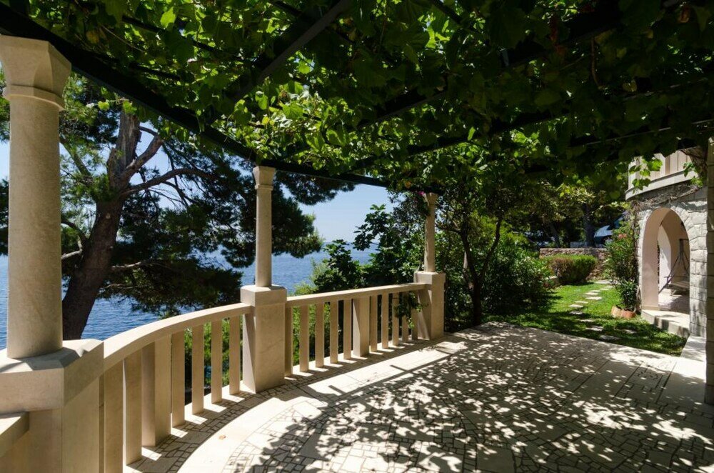 Фото Apartments Plavac Mali