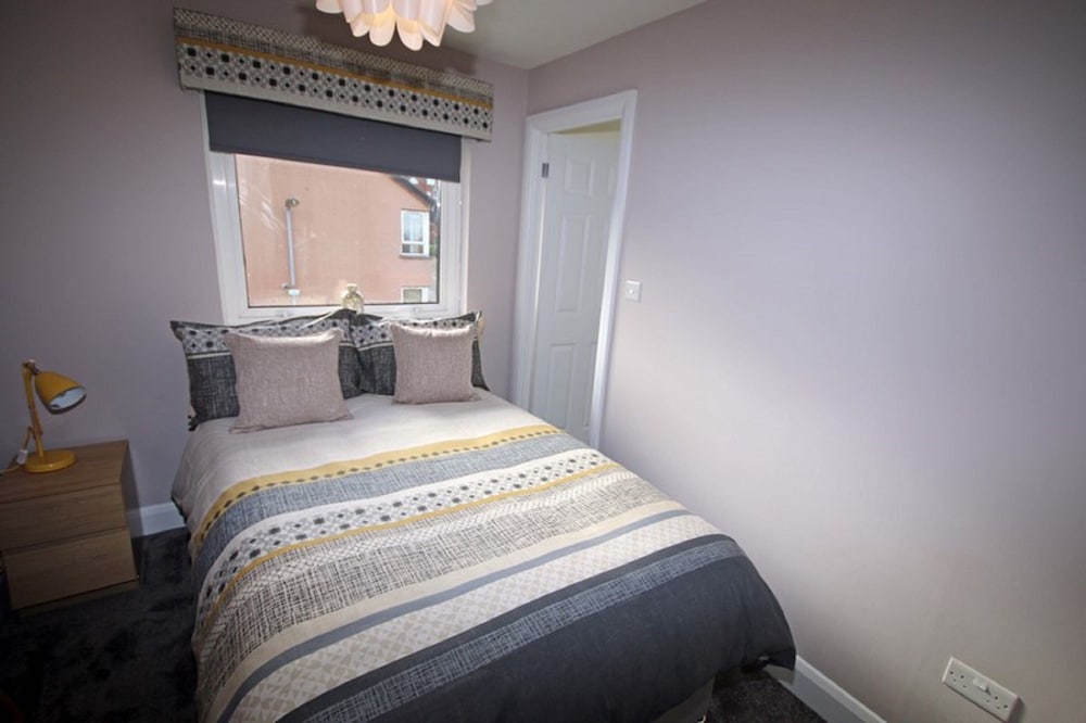 Фото Harbour View City Centre Apartment