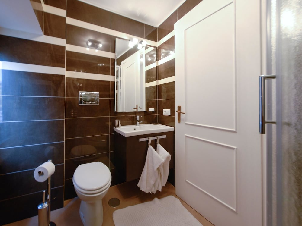 Фото Marilyn Apartment