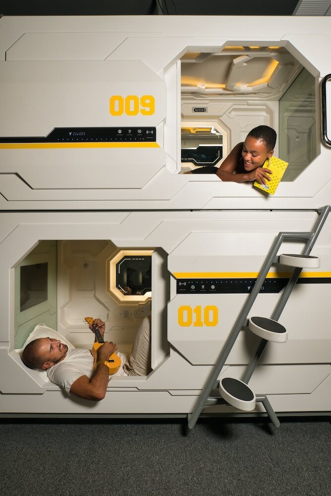 Фото The Yellow Capsule