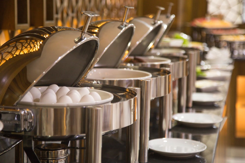 Фото Crown Rose Hotel