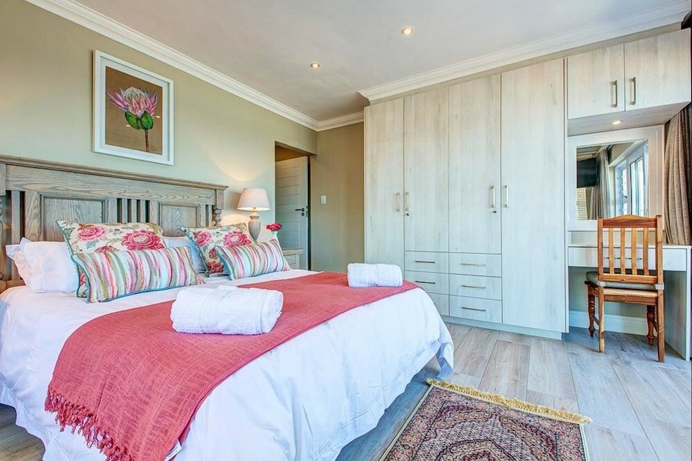 Фото Marine Manor