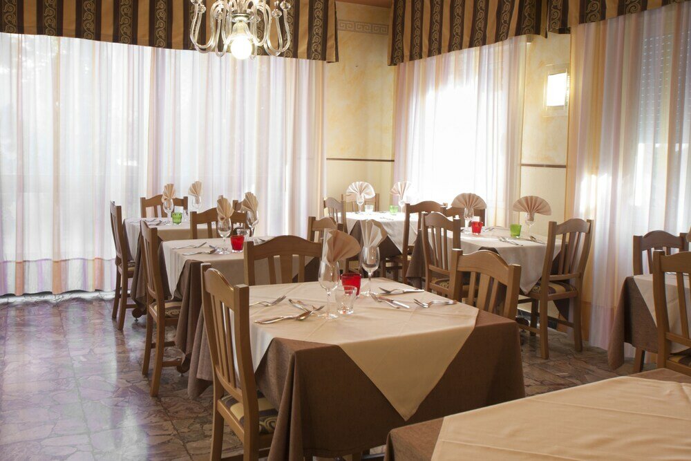 Фото Hotel Villa Bruna