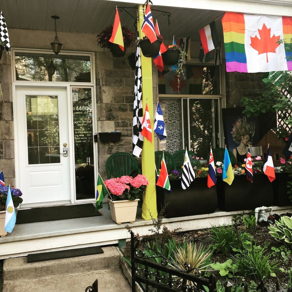 Фото Pied-A-Terre Mont-Royal - Hostel