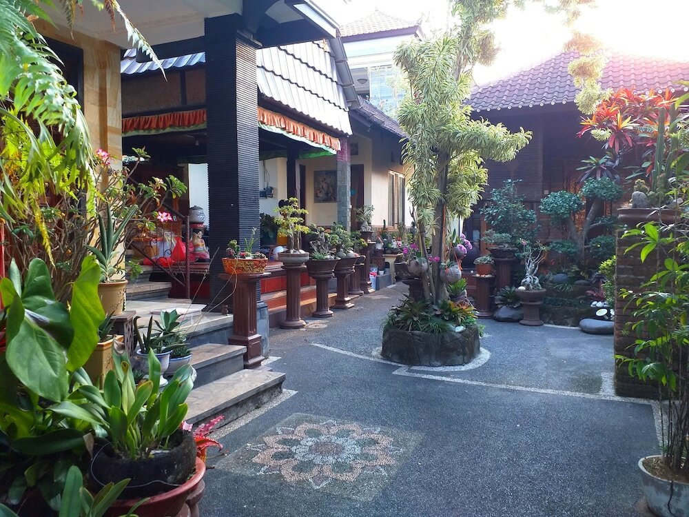 Фото Puri Asri Bungalow