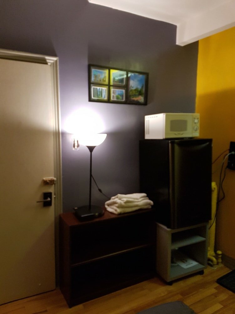 Фото Pied-A-Terre Mont-Royal - Hostel