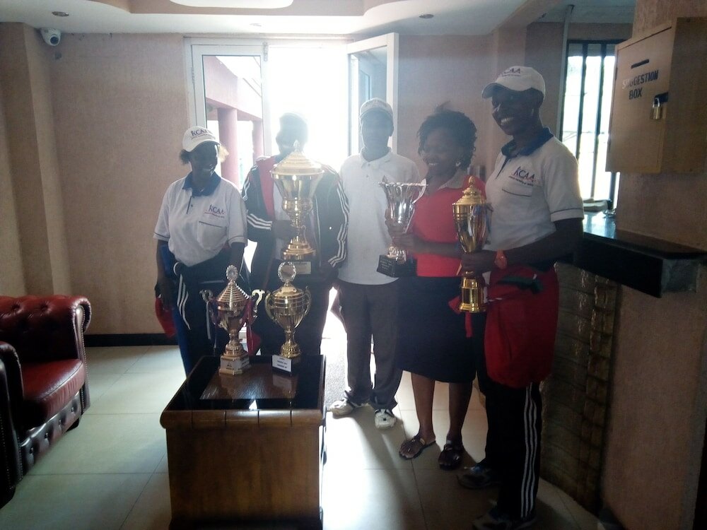 Фото Shalom Hotel