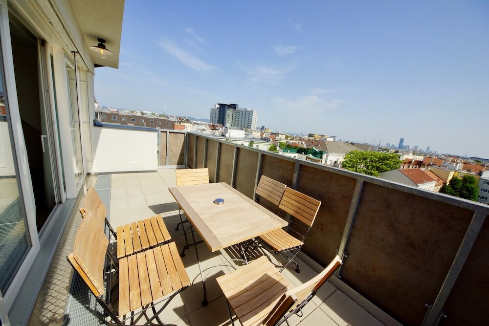 Фото Parks 73 The TownHouse Hotel