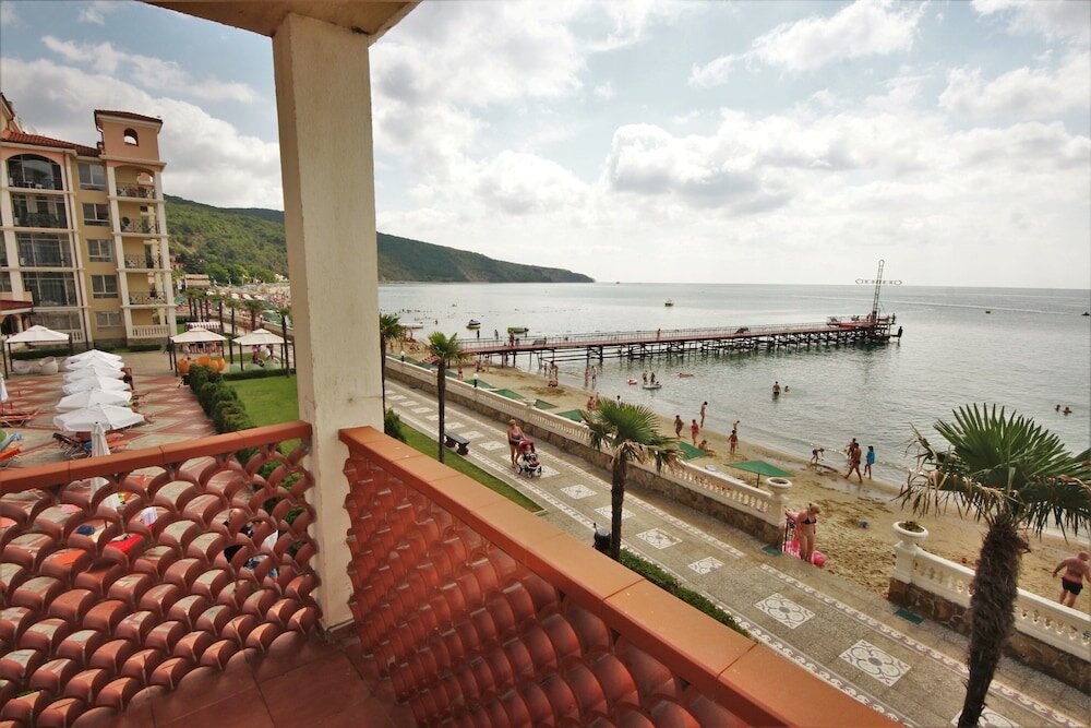 Фото Menada Andalusia Apartments