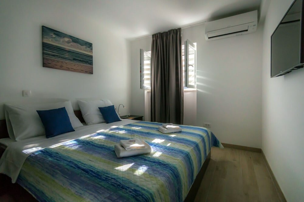 Фото Amazing Apartments near Center & Beaches