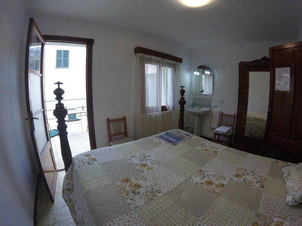 Фото Hostal Casa Margarita