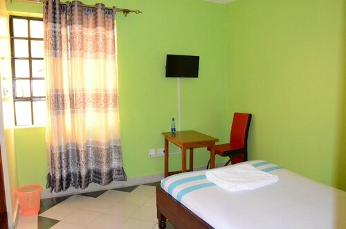 Гостиница Comfort 5 Hotel в Найроби