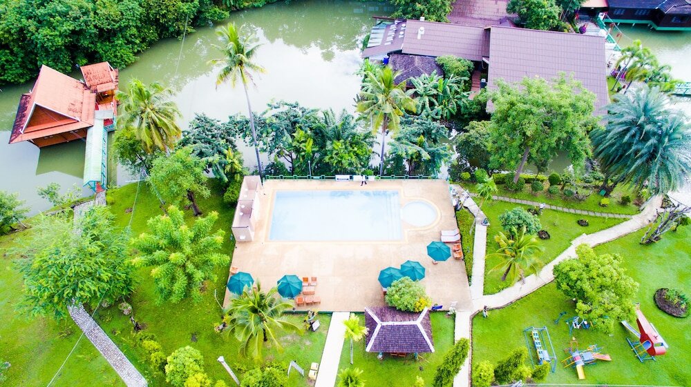 Фото Wattana Village Resort