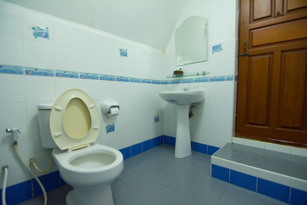 Фото Wattana Village Resort