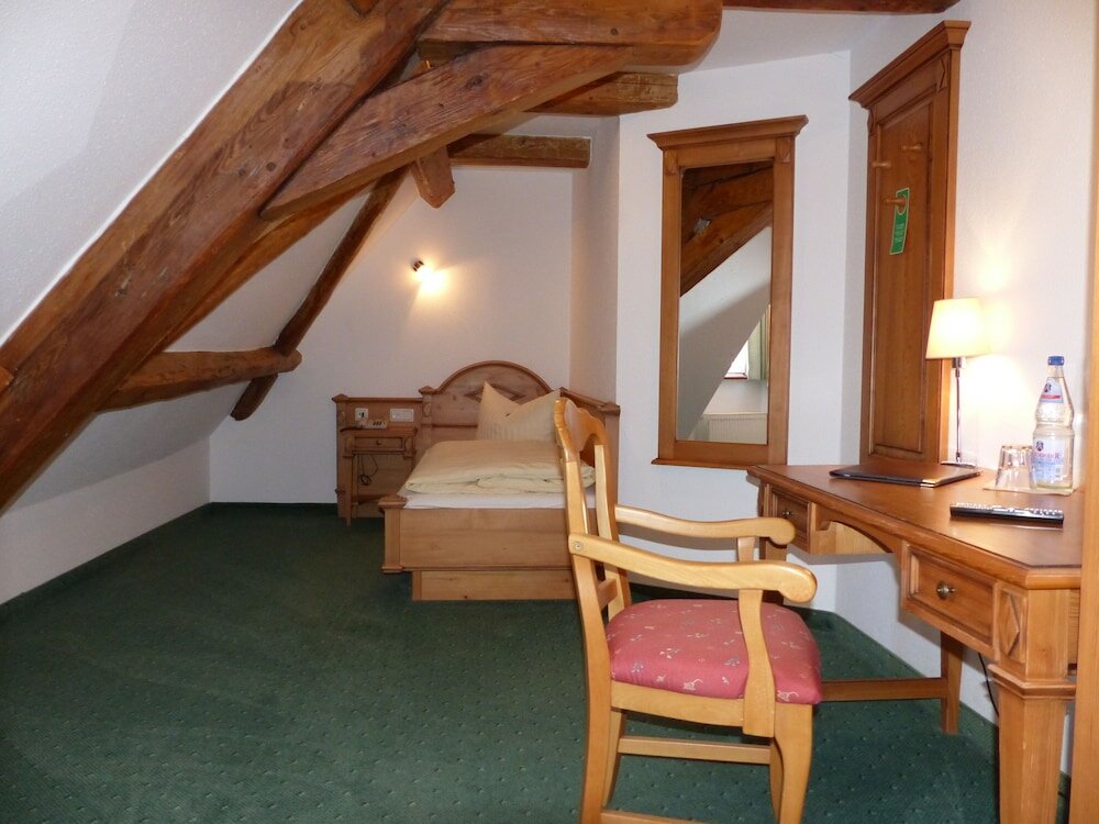 Фото Hotel zum Brauhaus Lüdde