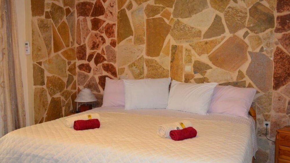 Фото Apartments Zoumperi