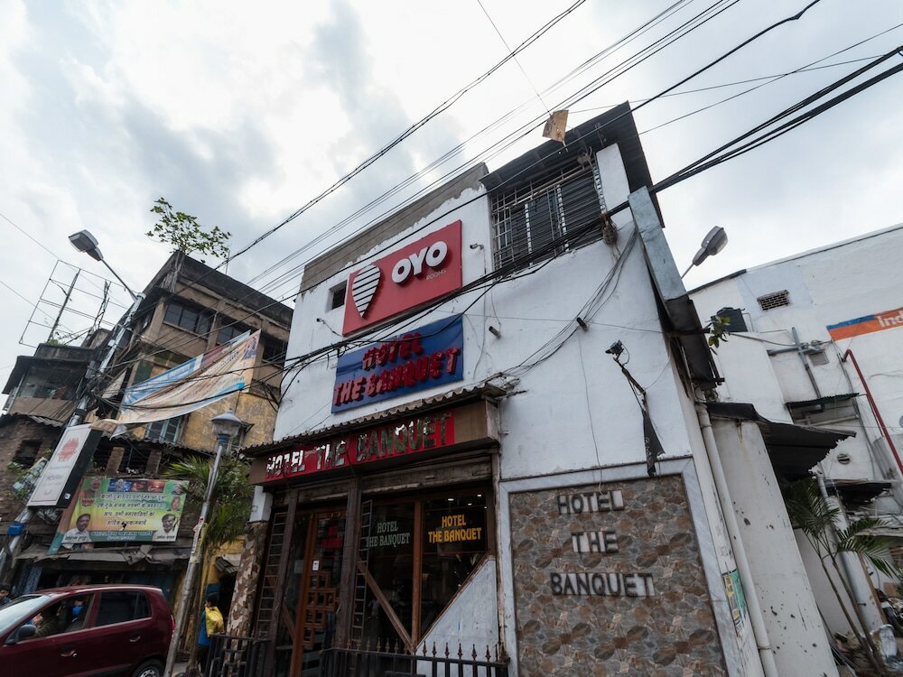 Фото Oyo 4144 The Banquet