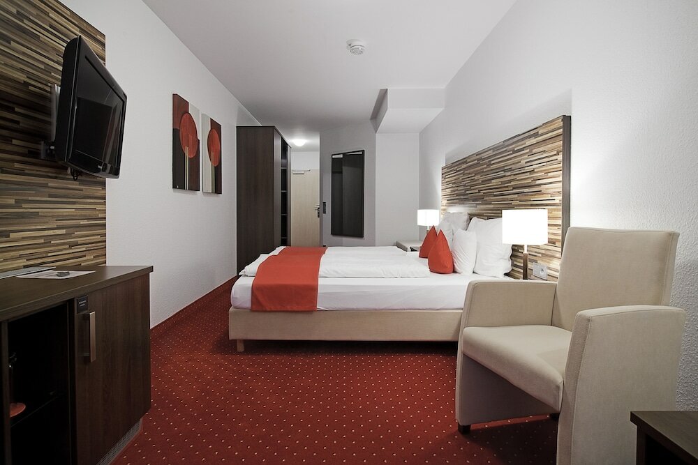 Фото Hib Hotel in Baesweiler