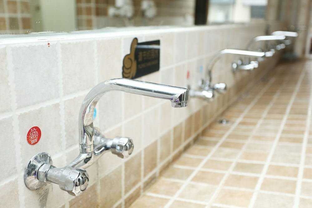 Фото Wutongli Youth Hostel