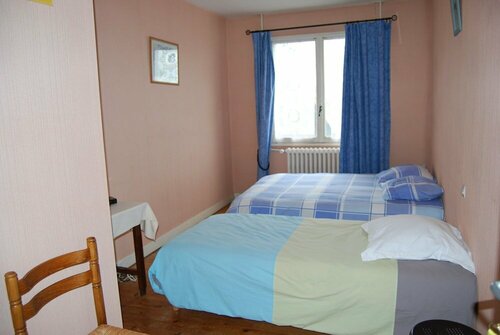Гостиница Hôtel Aux Amis Réunis