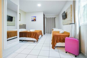 Valencia Hotel Natal (Rio de Janeiro, Município do Rio de Janeiro, Rua São Renato, 66), hotel