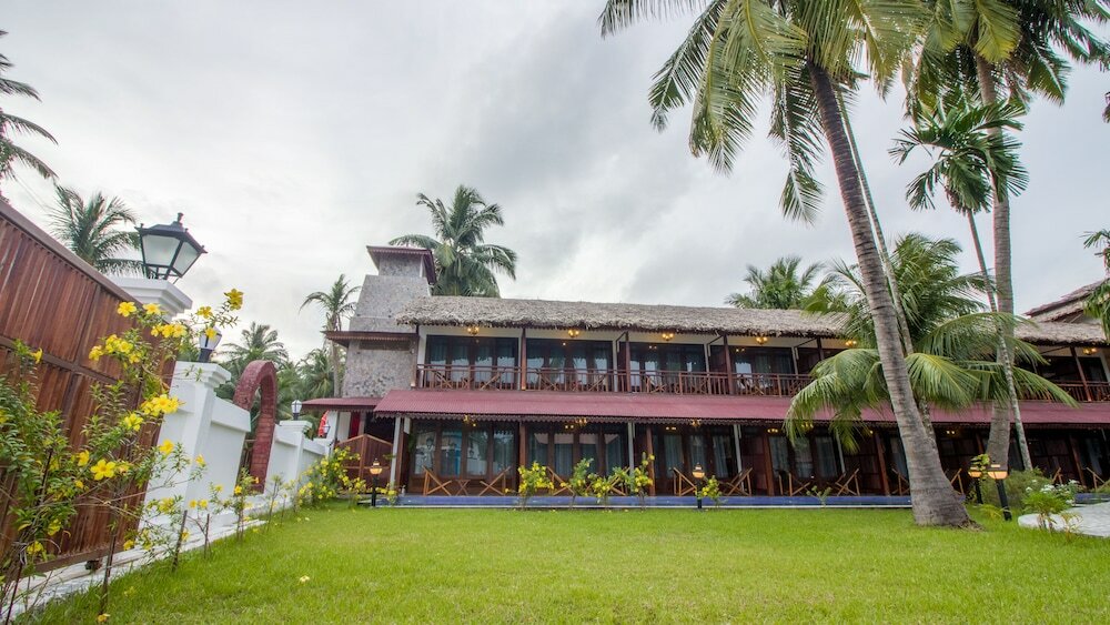 Фото Summer Sands Beach Resort