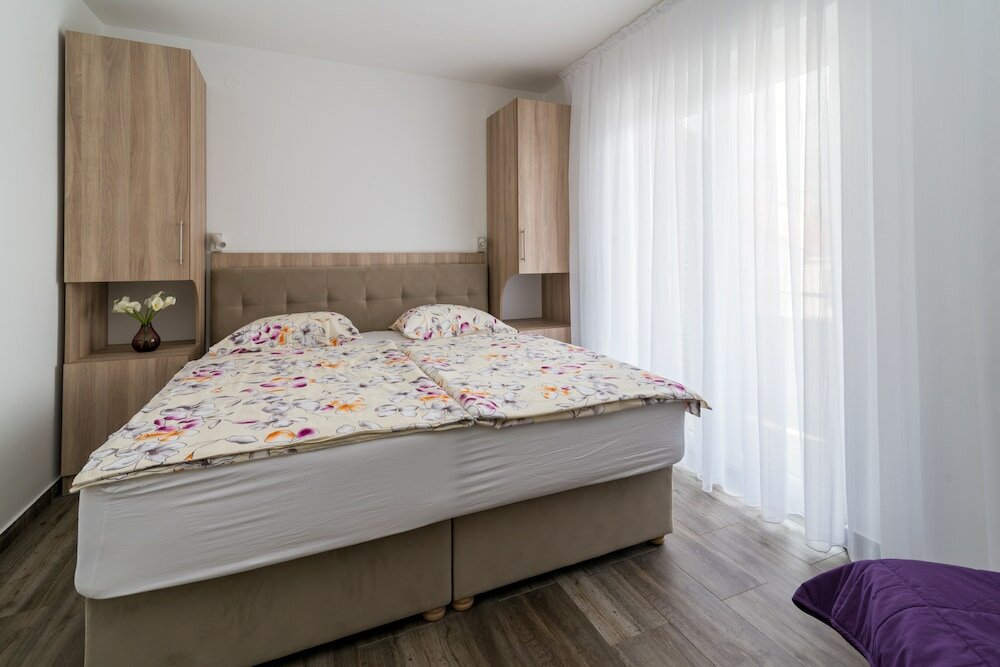 Фото Apartments & Rooms Lavanda