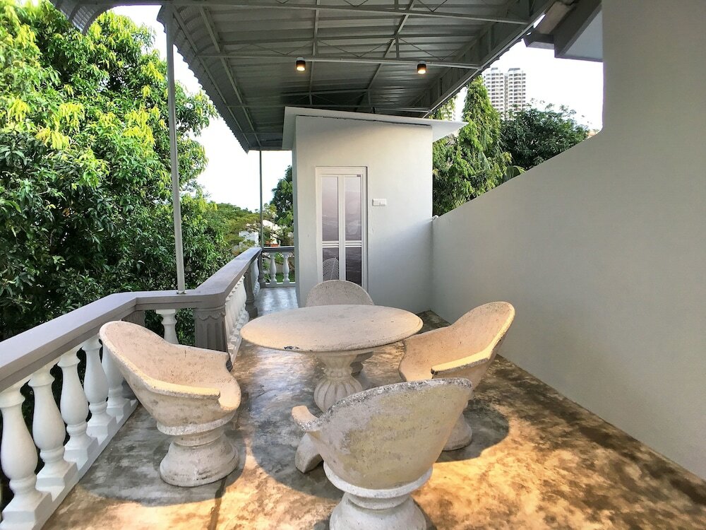 Фото IBook10 Deluxe Loft Suite Room by iBook Homestay