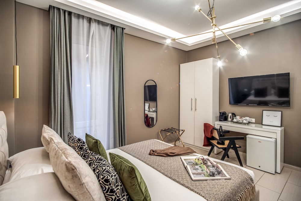 Фото Borgognona Rooms