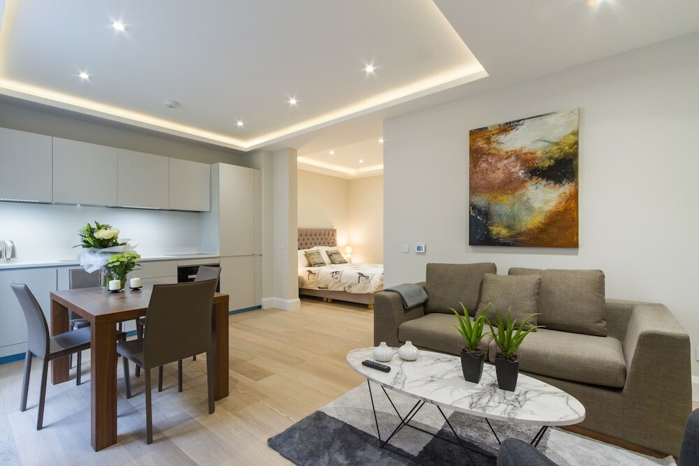 Фото 1 Palace Gardens