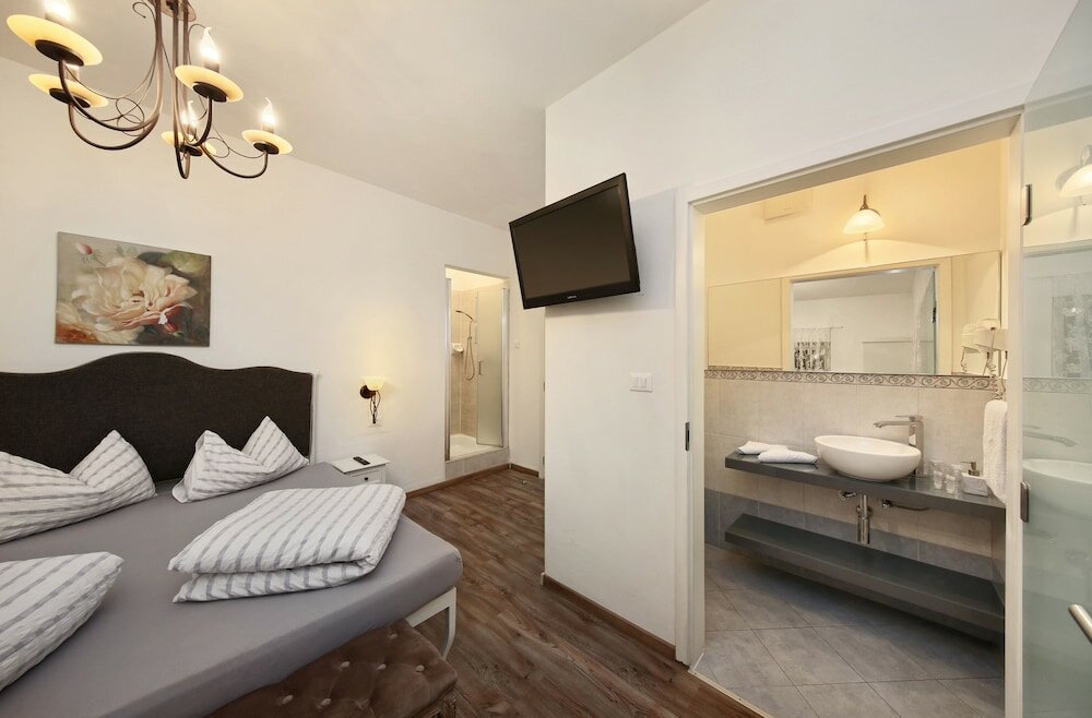 Фото Garni Villa Tyrol - Adults Only