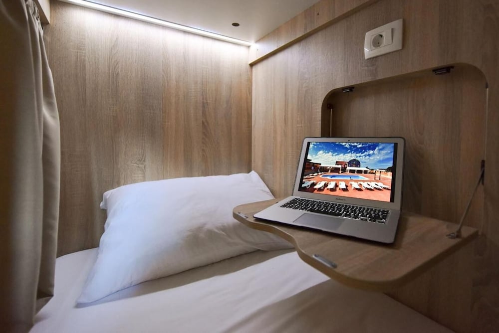 Фото Hostel Zrce - Adults Only