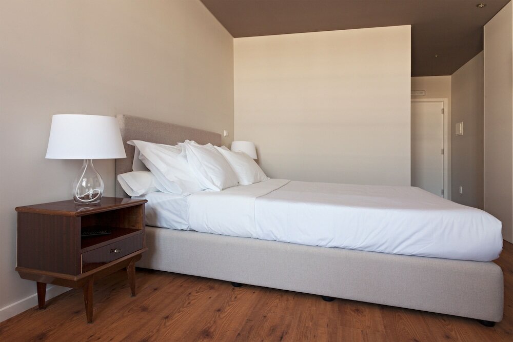 Фото B The Guest Downtown