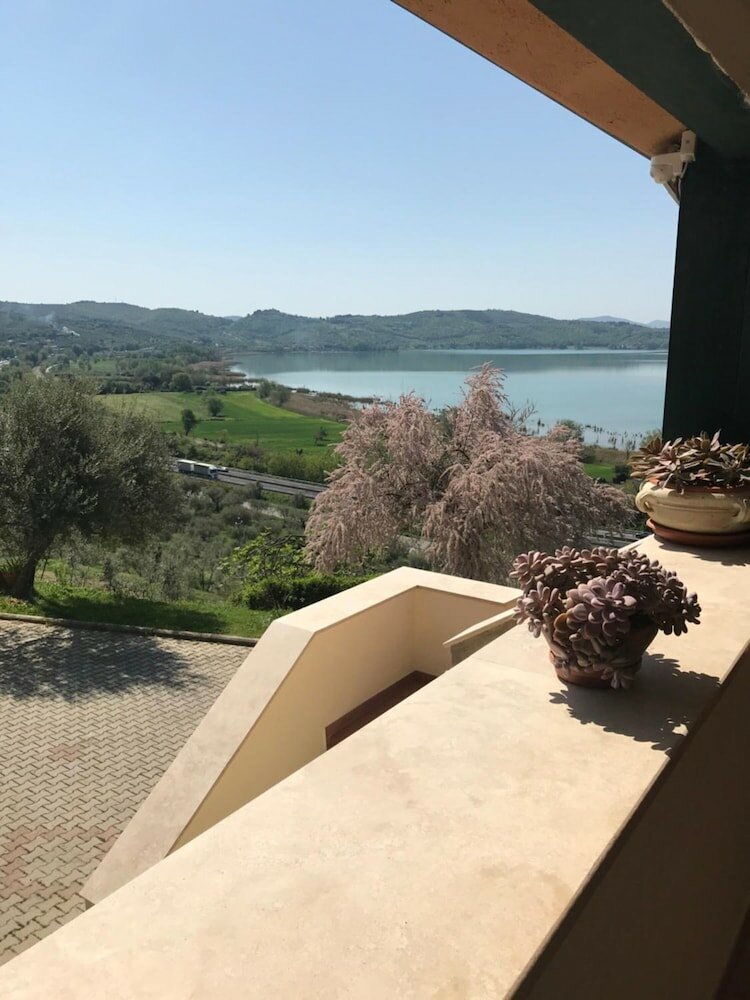 Фото B&b Torre del Lago Trasimeno