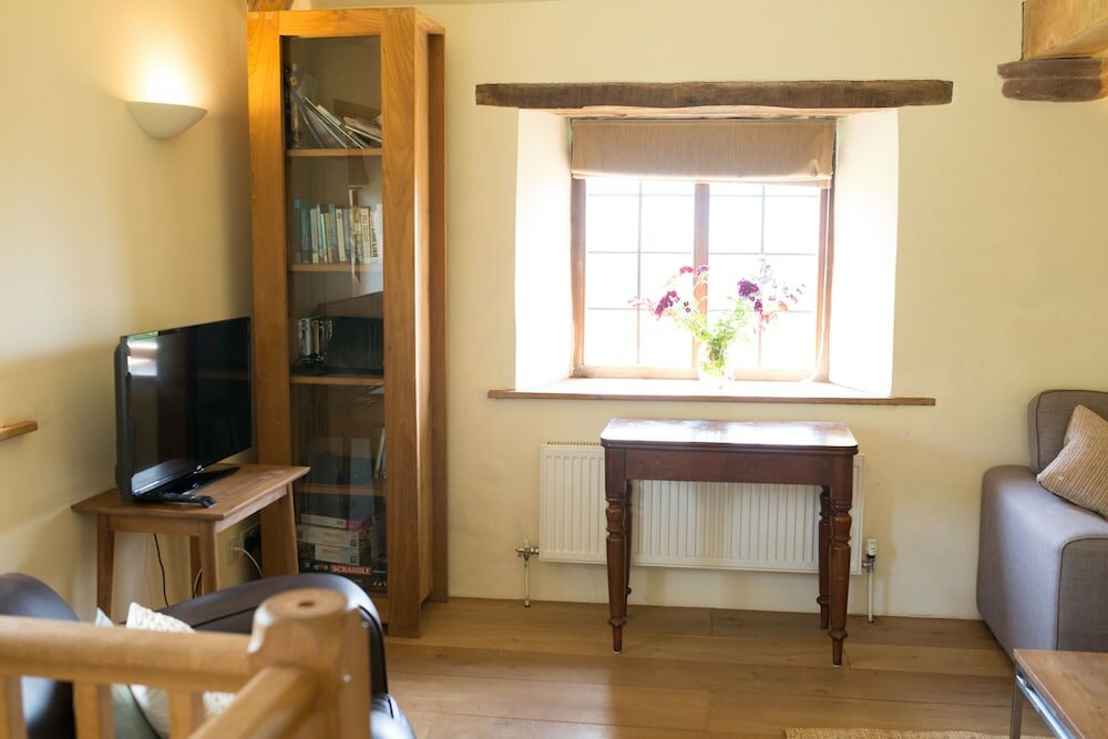 Фото Tilbury Cottage