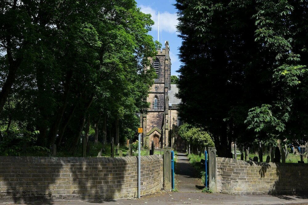 Hotel The Old Inn, Huddersfield, photo