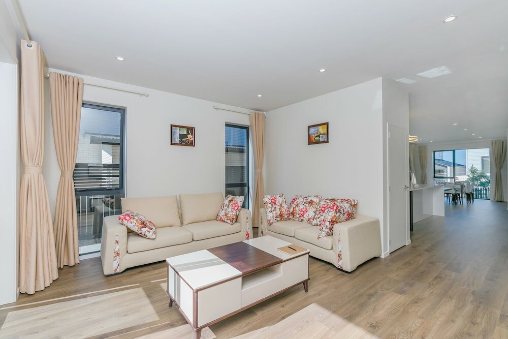 Фото Hero Holiday House L12