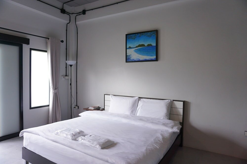 Фото The Ele Hotel